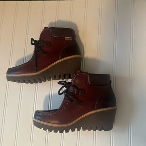 Pikolinos Red Maple Leather Wedge Women's Ankle Boots Lace Up